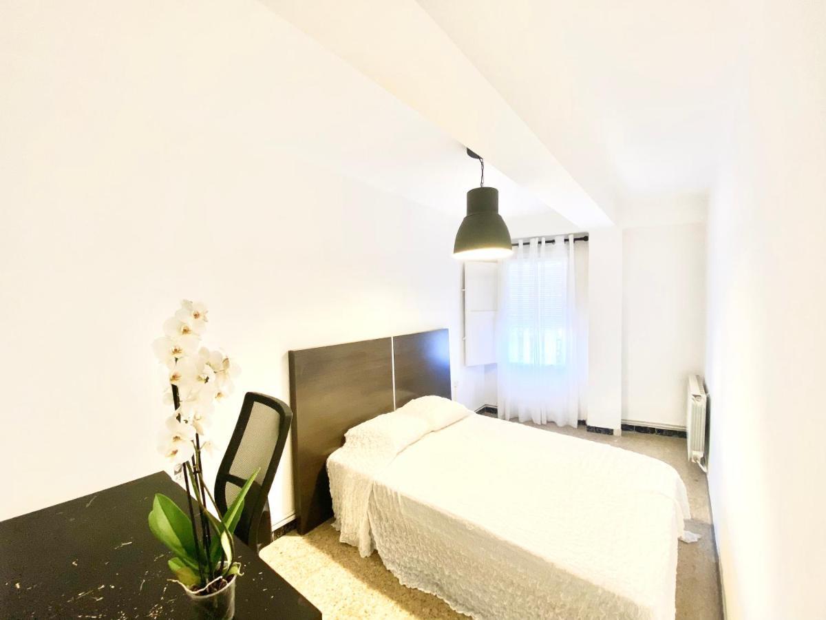 Апартаменты Apartamento Cebra Сарагоса Экстерьер фото